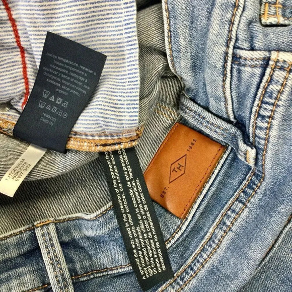 Vintage Tommy Hilfiger Womens Blue Tribeca Straight Jeans Medium Wash Size 4 - Picture 5 of 13